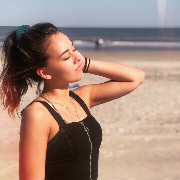 Meet your Posher, Casey - Picture 1 of 1